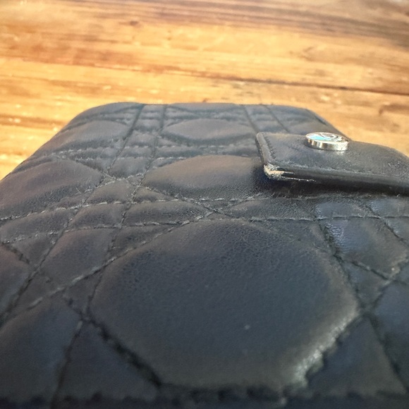 Christian Dior Cannage Lambskin Wallet - Picture 2 of 7